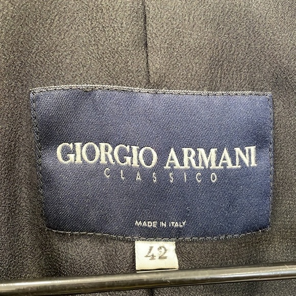 Giorgio Armani Classico 100% Wool Black Blazer - Picture 5 of 11